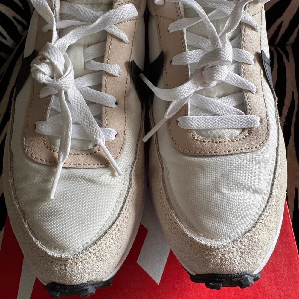 NWT NIKE WAFFLE DEBUT - Picture 6 of 6